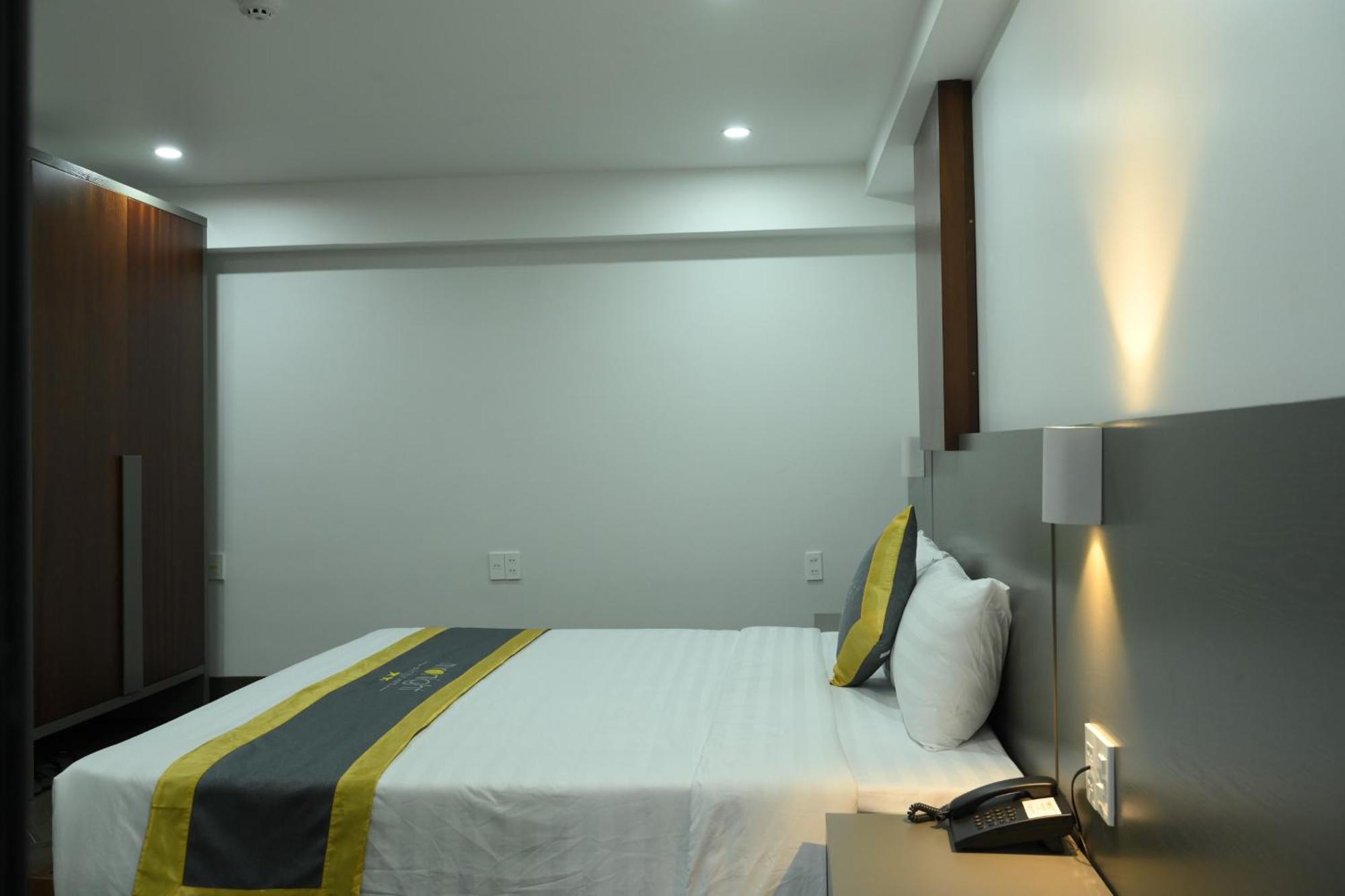 Moonlight Boutique Hotel Hue Exterior photo