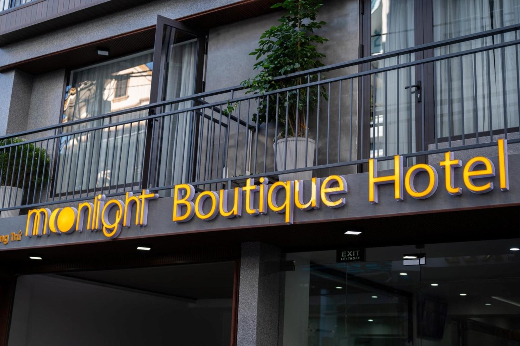 Moonlight Boutique Hotel Hue Exterior photo