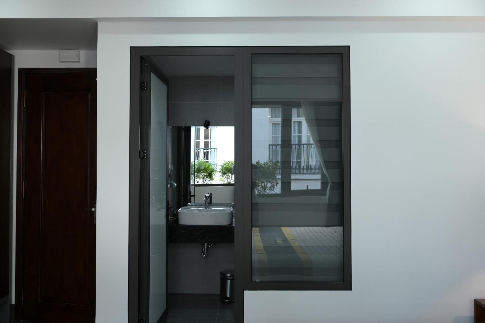 Moonlight Boutique Hotel Hue Exterior photo