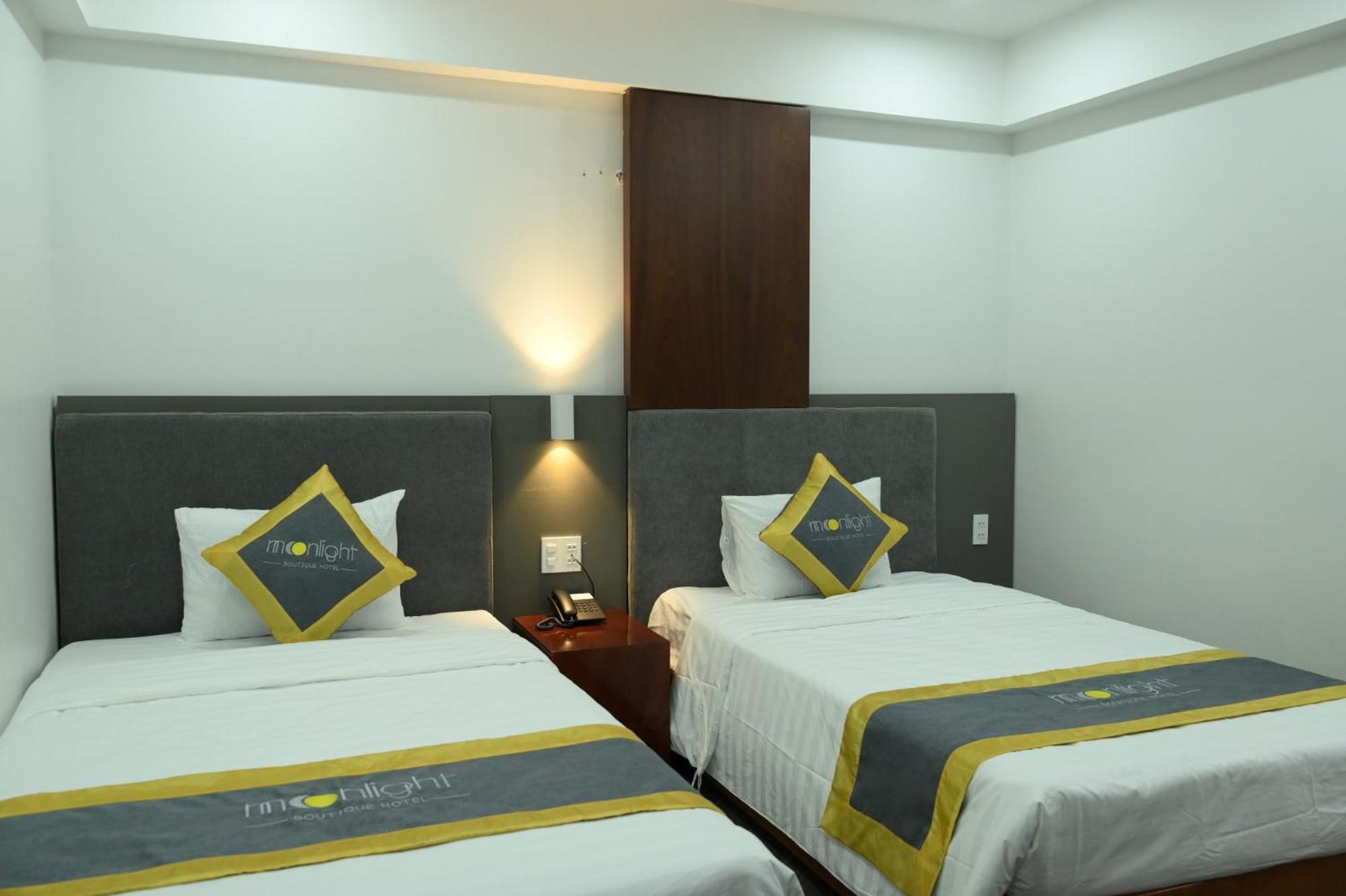 Moonlight Boutique Hotel Hue Exterior photo