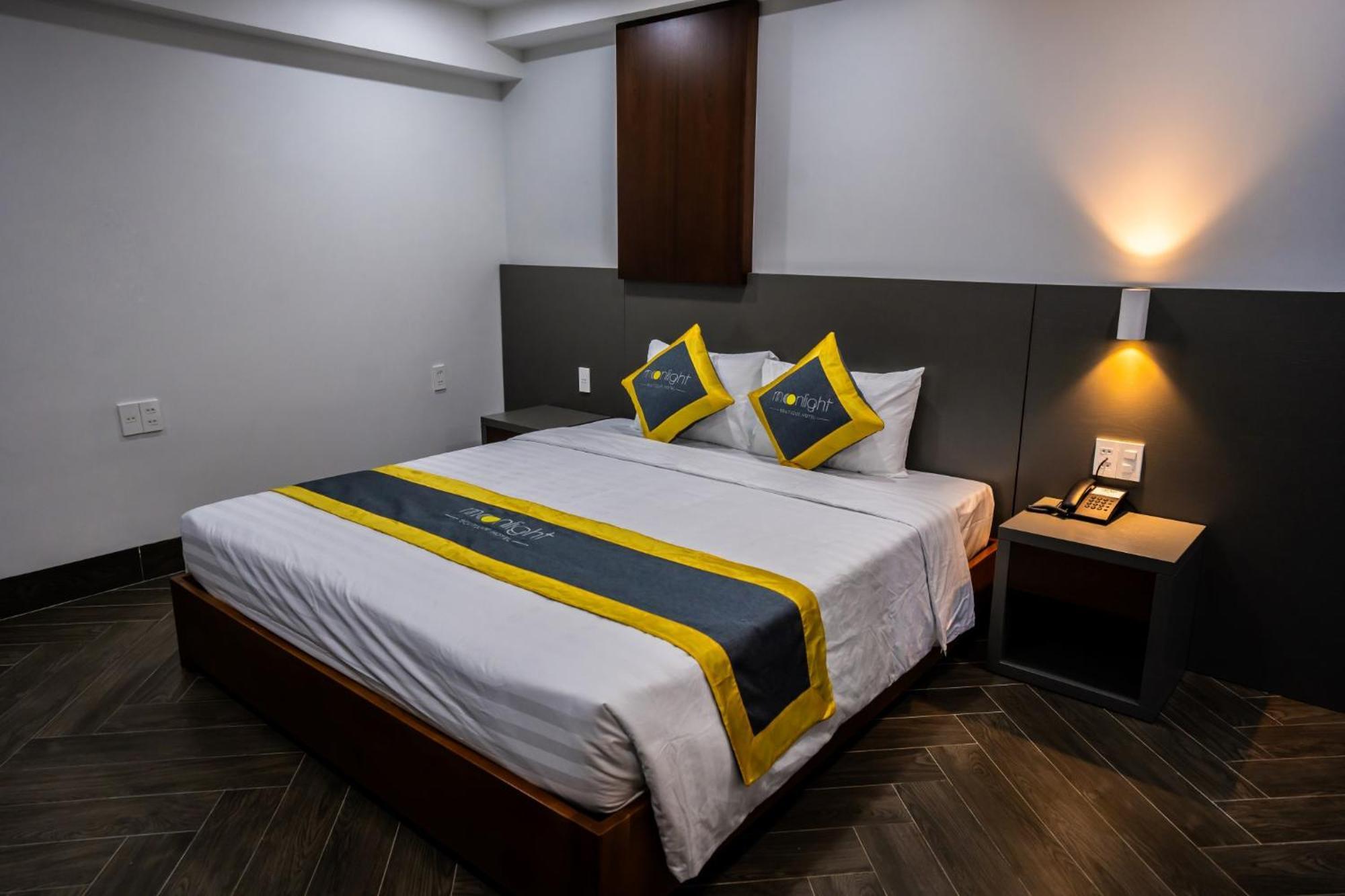 Moonlight Boutique Hotel Hue Exterior photo